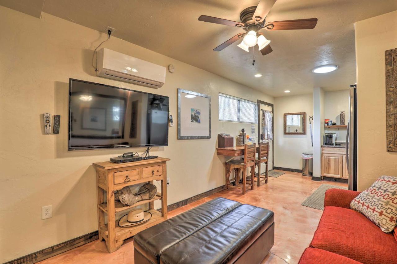 Pet-Friendly Tucson Casita Shared Hot Tub And Porch Villa Екстериор снимка
